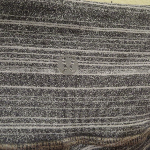 Lululemon Wunder Under Crop Strata Stripe gray 6 - Picture 4 of 4